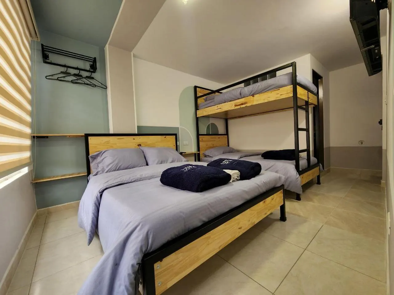 Conexion Apartamentos Y Habitaciones Bogota 0*,